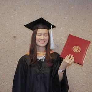 Meet your Posher, Hân